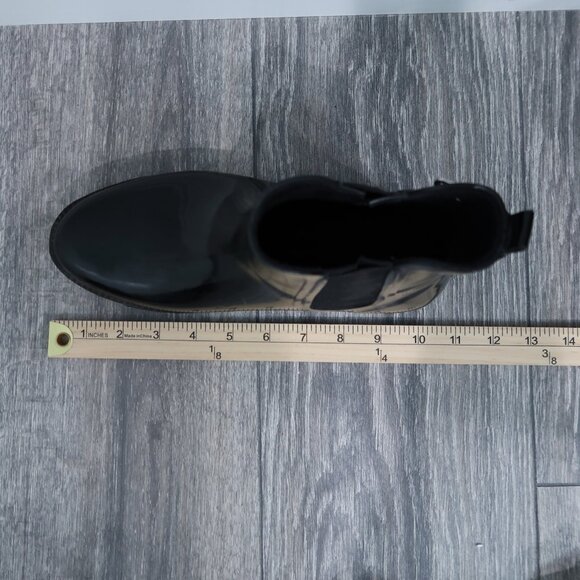 Michael Kors Shoes Womens 8 Black Chelsea Rain Boots Ankle Booties Slip On - Picture 13 of 15